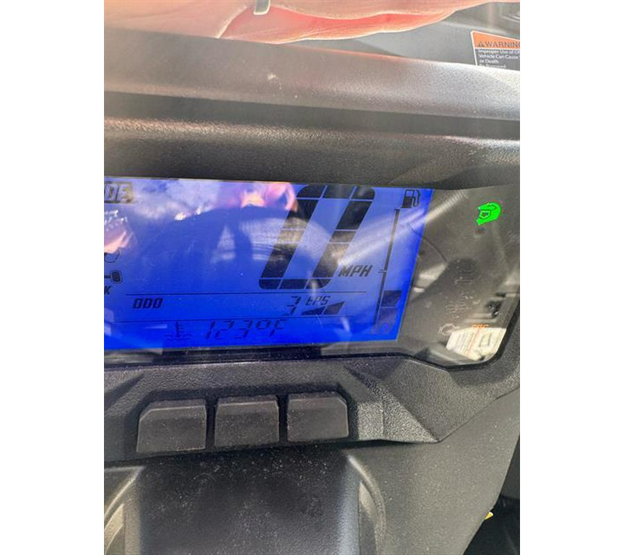 2025 Yamaha Wolverine RMAX4 1000 XT-R