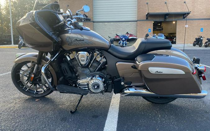 2026 Indian Challenger Limited 112 w/PowerBand Audio Nara Bronze Metallic