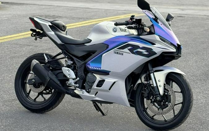 2025 Yamaha YZF-R3