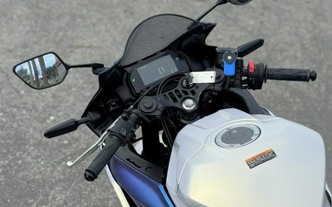 2025 Yamaha YZF-R3