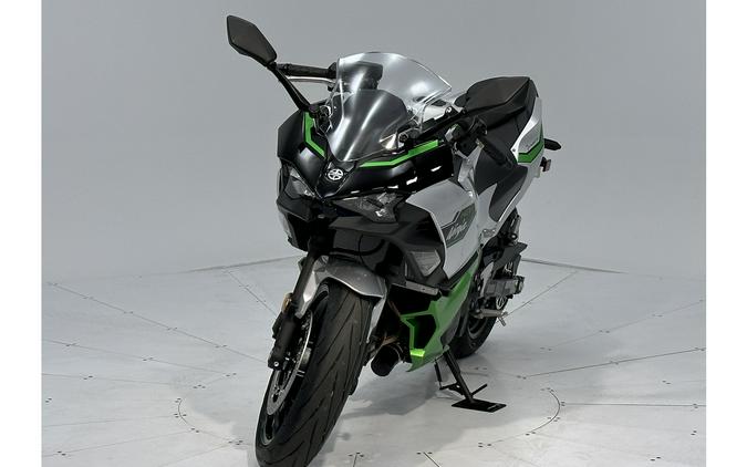 2024 Kawasaki Ninja 7 Hybrid ABS