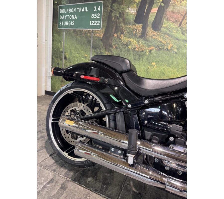 2019 Harley-Davidson Breakout 114