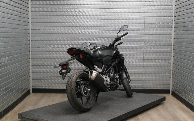 2025 HONDA CB300R ABS