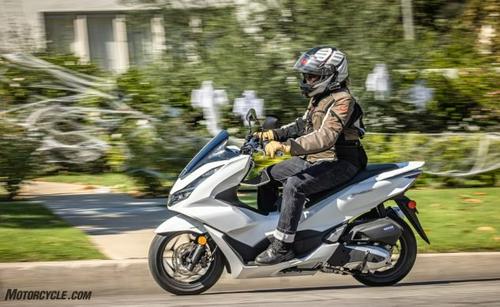 2021 Honda PCX Review: Alternative Transportation