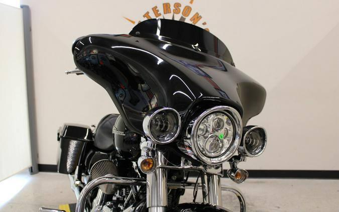 2012 FLHX103 Street Glide 103 - In Vivid Black