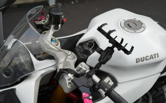 2018 Ducati SuperSport S White Silk