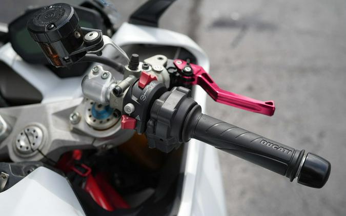2018 Ducati SuperSport S White Silk
