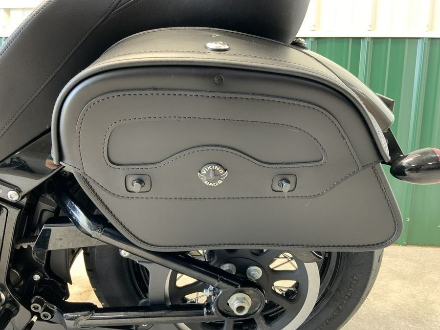 2019 Harley-Davidson® FLSL - Softail® Softail Slim®