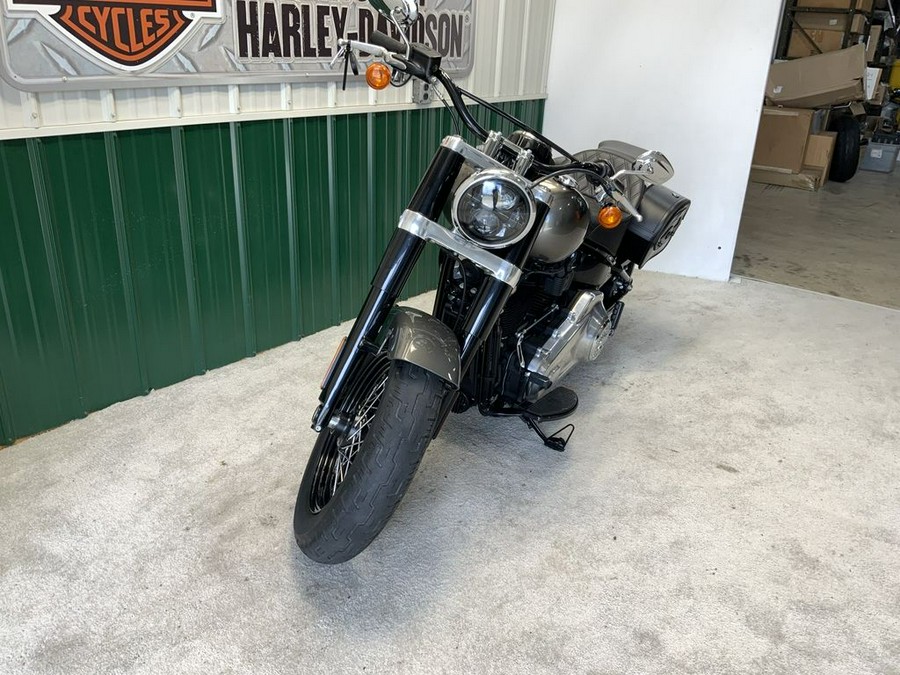 2019 Harley-Davidson® FLSL - Softail® Softail Slim®