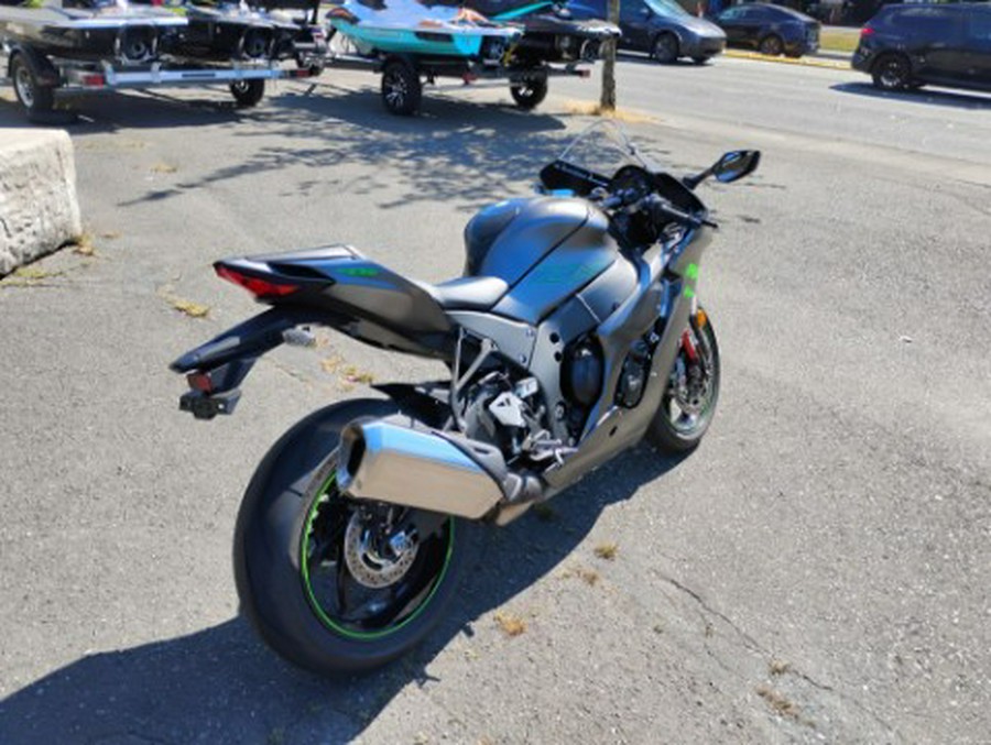 2025 Kawasaki Ninja® ZX™-10RR ABS