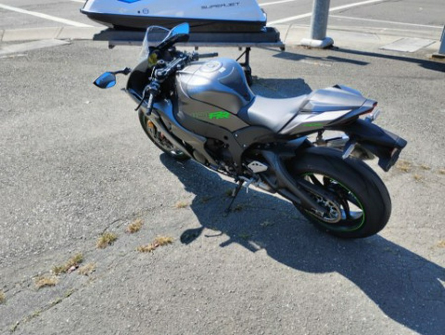 2025 Kawasaki Ninja® ZX™-10RR ABS