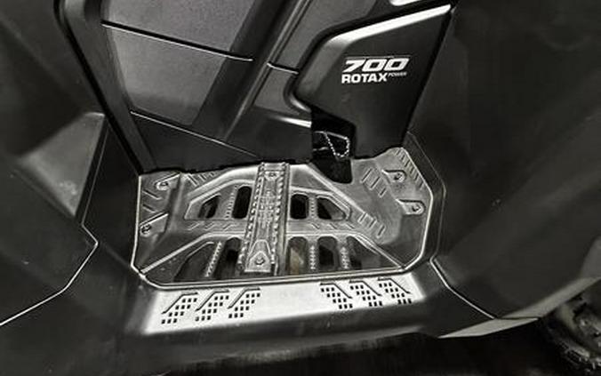 2026 OUTLANDER DPS 700