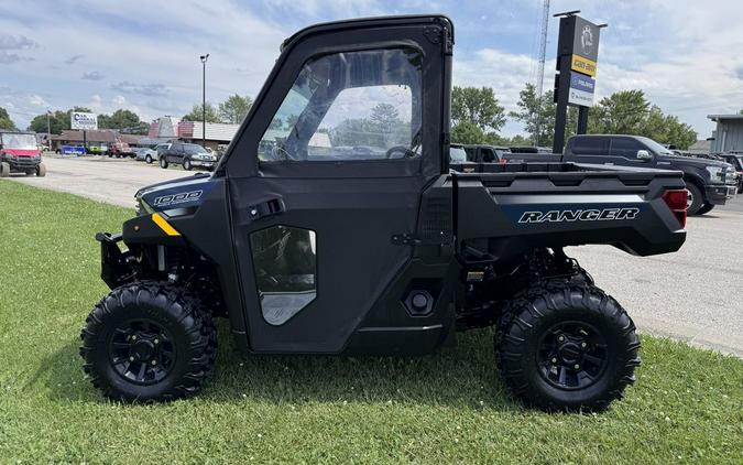 2021 Polaris® Ranger 1000 Premium Winter Prep Package