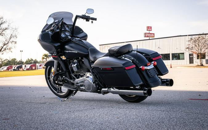 Used 2018 Harley-Davidson Road Glide FLTRX Motorcycle For Sale In Florence, SC