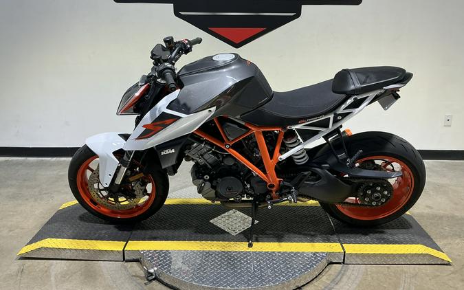 2017 KTM 1290 Super Duke R