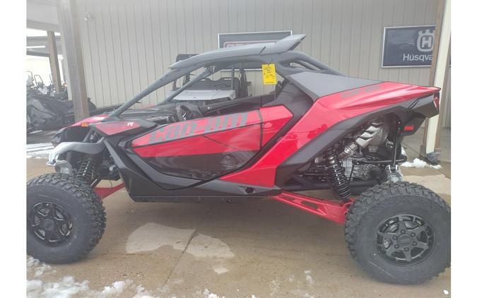 2024 Can-Am SSV MAV R X 77 996NT RD 24