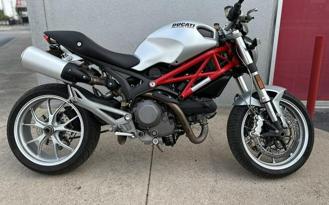 2009 Ducati Monster 1100