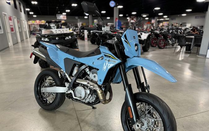 2025 Suzuki DR-Z 4SM