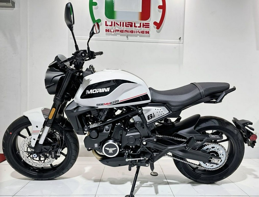 2023 Moto Morini® Seiemmezzo STR