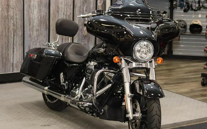 2022 Harley-Davidson® FLHX - Street Glide®