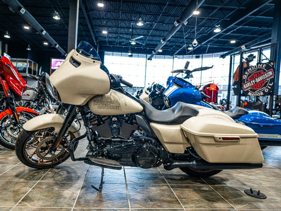 2023 Harley-Davidson Street Glide ST WHITE SAND PRL