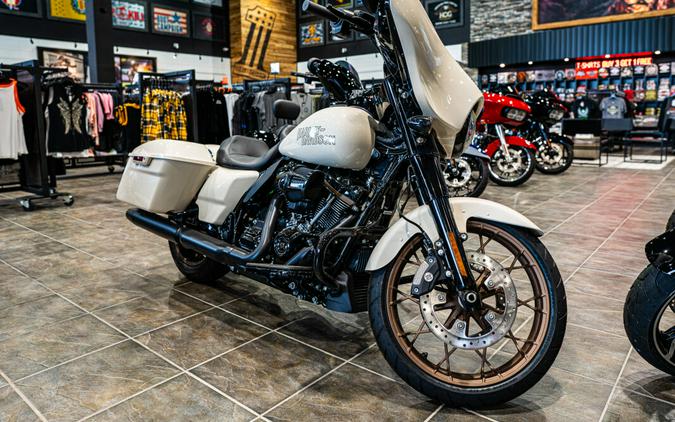 2023 Harley-Davidson Street Glide ST WHITE SAND PRL