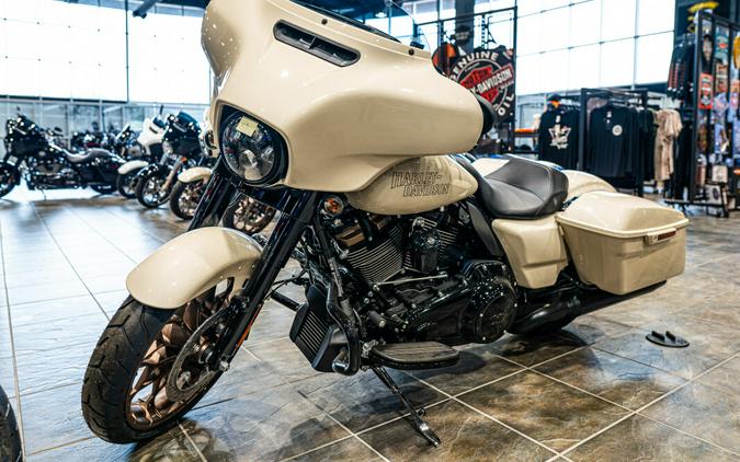 2023 Harley-Davidson Street Glide ST WHITE SAND PRL