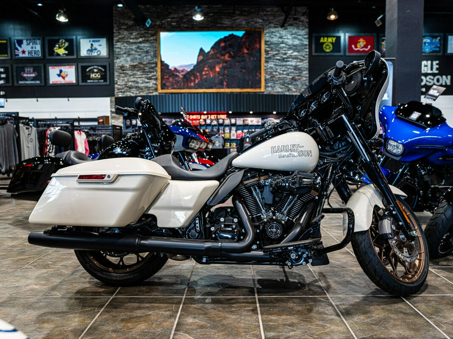 2023 Harley-Davidson Street Glide ST WHITE SAND PRL