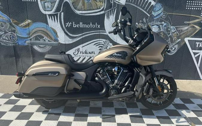 2020 Indian Motorcycle® Challenger Dark Horse Sandstone Smoke