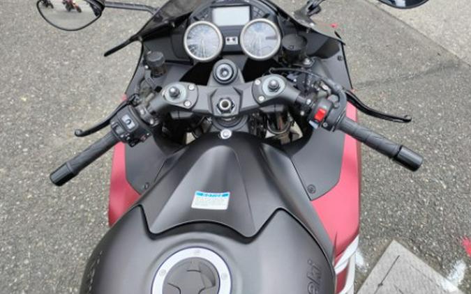 2025 Kawasaki Ninja® ZX™-14R ABS