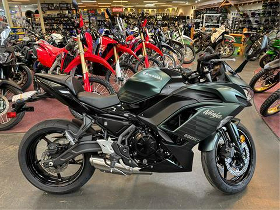 2025 Kawasaki Ninja 650 ABS