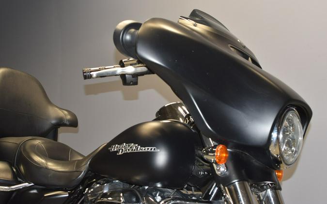 2017 Harley-Davidson Street Glide Special