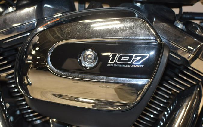 2017 Harley-Davidson Street Glide Special