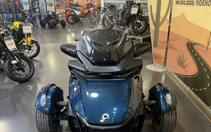 2020 Can-Am® Spyder® RT Limited Dark