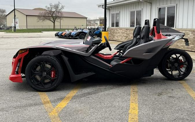 2026 Polaris Slingshot® R AutoDrive Radiant Gray with Indy Red Pearl