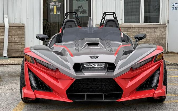 2026 Polaris Slingshot® R AutoDrive Radiant Gray with Indy Red Pearl