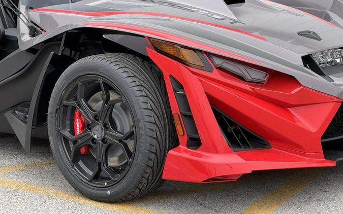 2026 Polaris Slingshot® R AutoDrive Radiant Gray with Indy Red Pearl