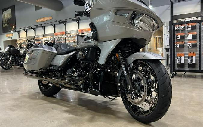 2023 Harley-Davidson® FLTRXSE - CVO™ Road Glide®