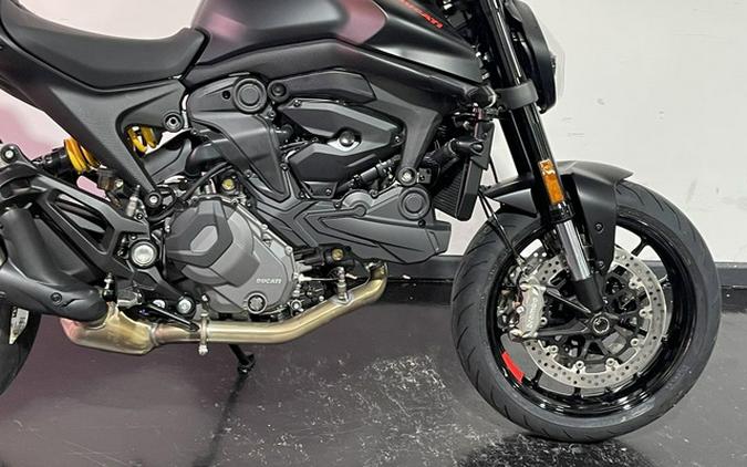 2025 Ducati Monster