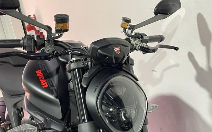 2025 Ducati Monster