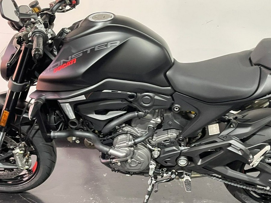 2025 Ducati Monster