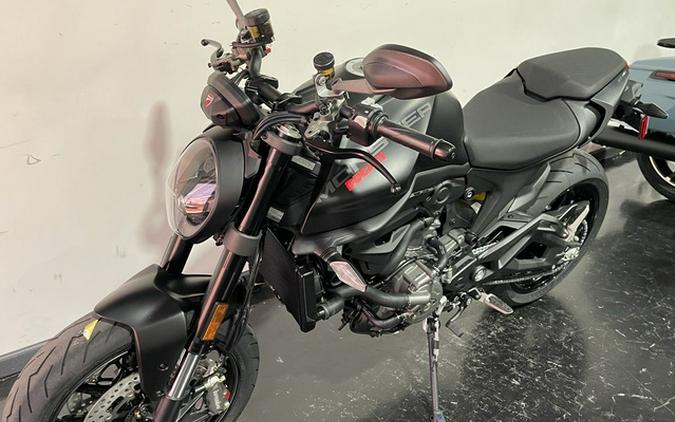 2025 Ducati Monster
