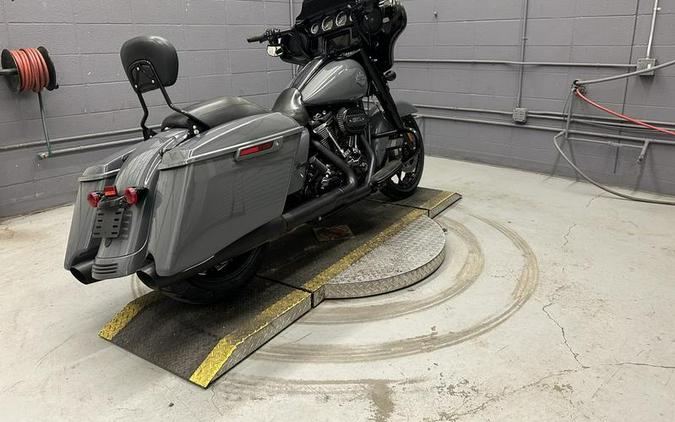 2022 Harley-Davidson® FLHXS - Street Glide® Special