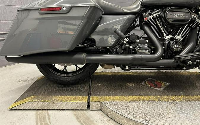 2022 Harley-Davidson® FLHXS - Street Glide® Special