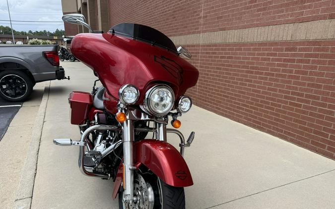2013 Harley-Davidson® Street Glide® Ember Red Sunglo