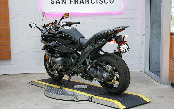 2026 BMW R 1300 RS