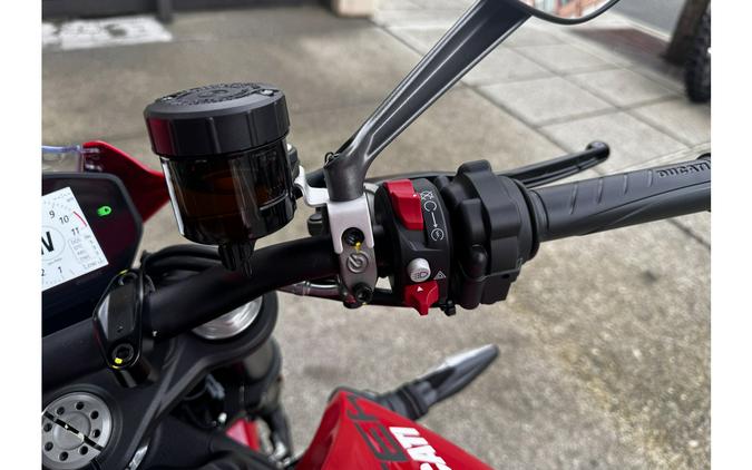 2025 Monster+ - Ducati