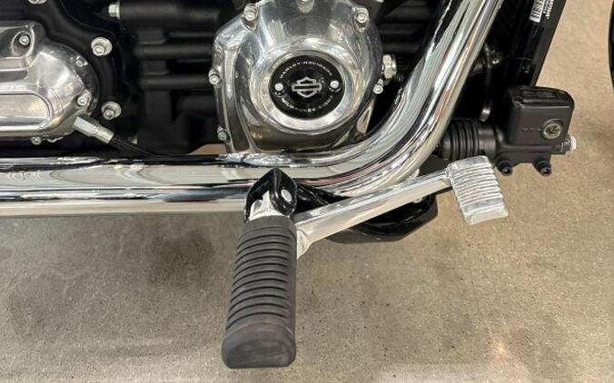 2023 Harley-Davidson® Softail® Standard Vivid Black