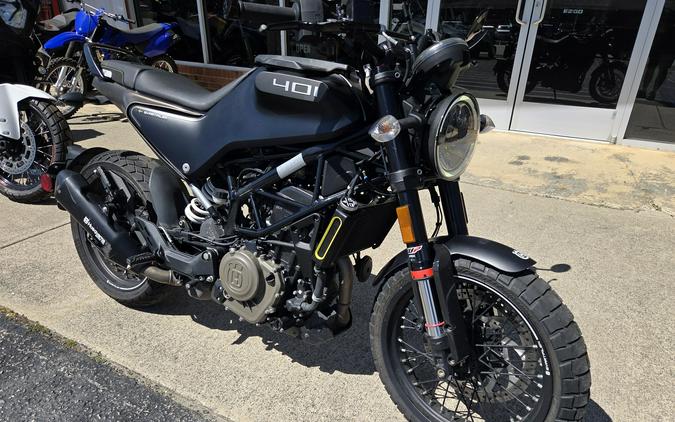 2022 Husqvarna Svartpilen 401