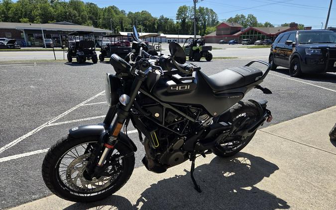 2022 Husqvarna Svartpilen 401